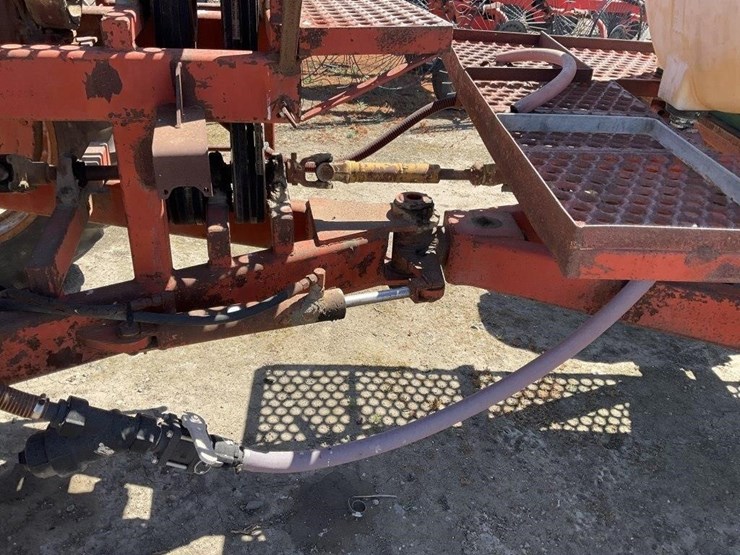 danzig-300g-poly-tank-s.p.-articulating-sprayer-image-12