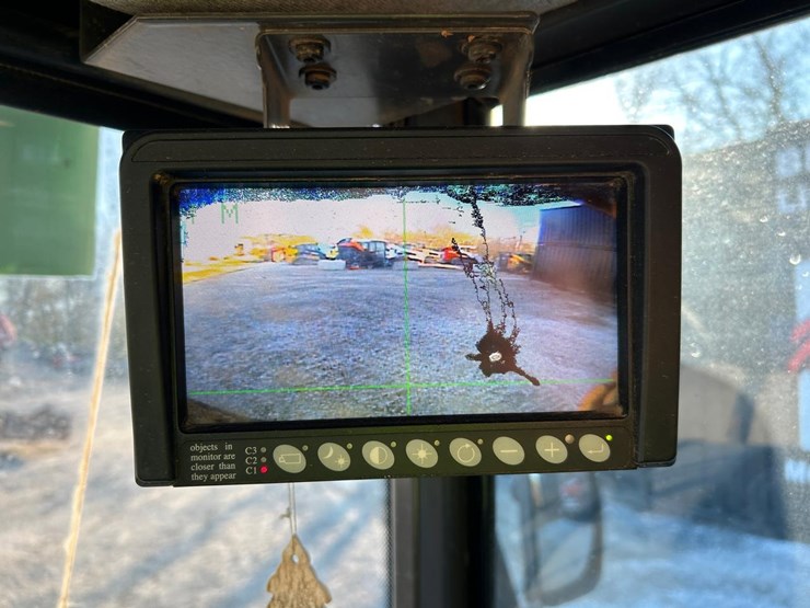 2014-volvo-a25g-image-32