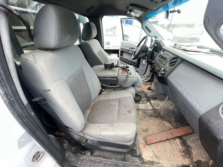 2013-ford-f350-image-50