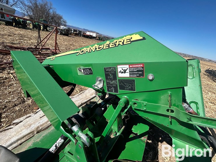 2012-john-deere-131-image-16