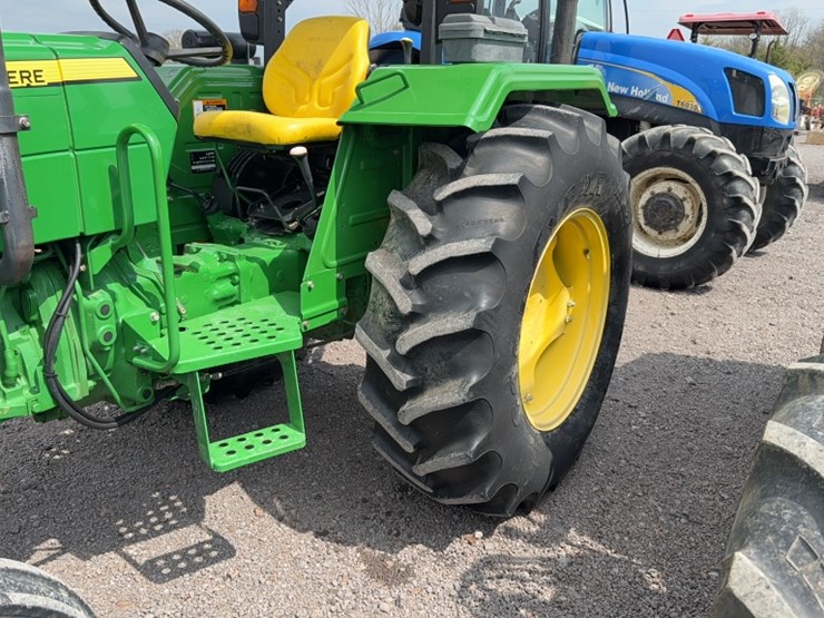 john-deere-5065e-image-16