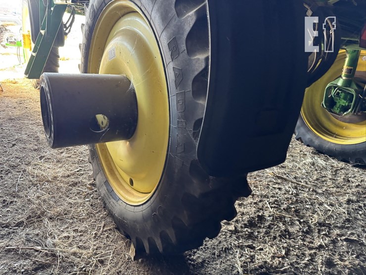 2005-john-deere-4720-image-22