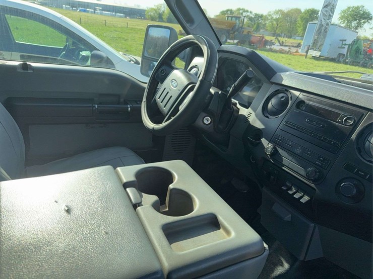 2015-ford-f350-image-9