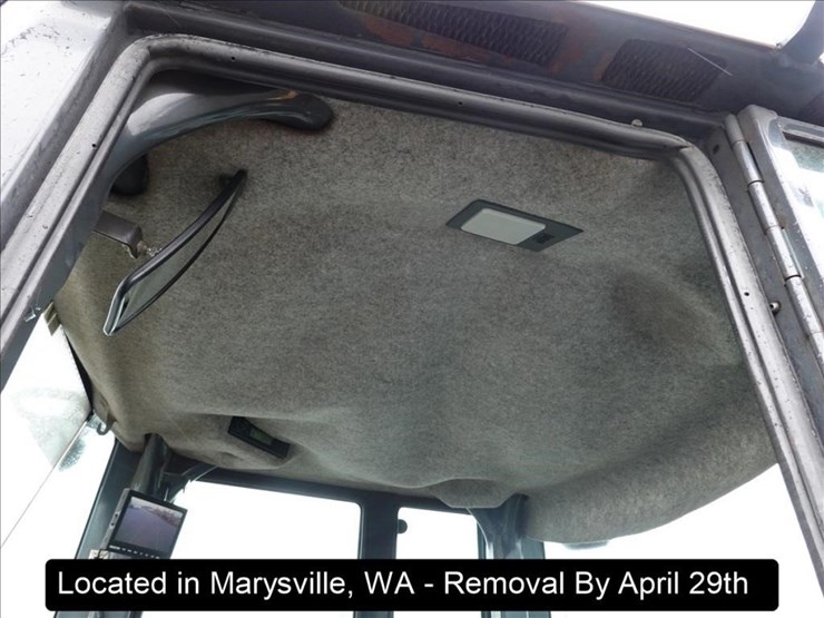 2004-deere-644j-image-9