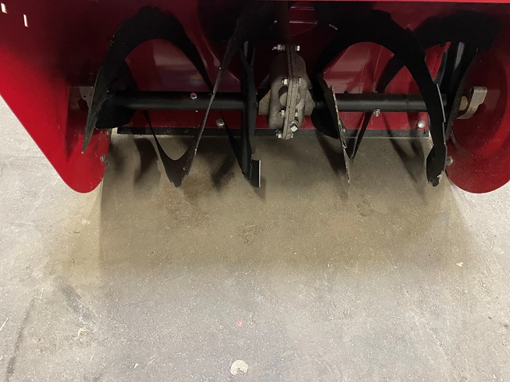 #2571-•-craftsman-9.0-snowblower-(columbia-heights,-mn)-image-9