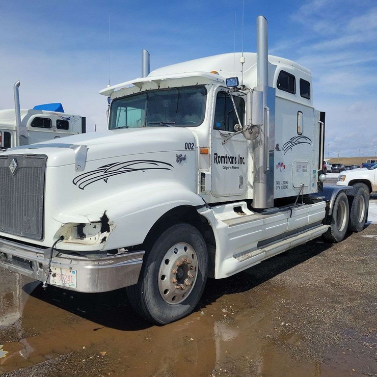 1999 INTERNATIONAL 9400