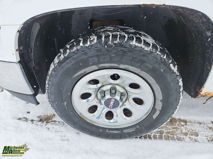 2010-gmc-sierra-1500-image-10