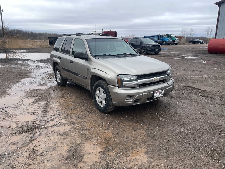 2003-chevrolet-trailblazer-image-3