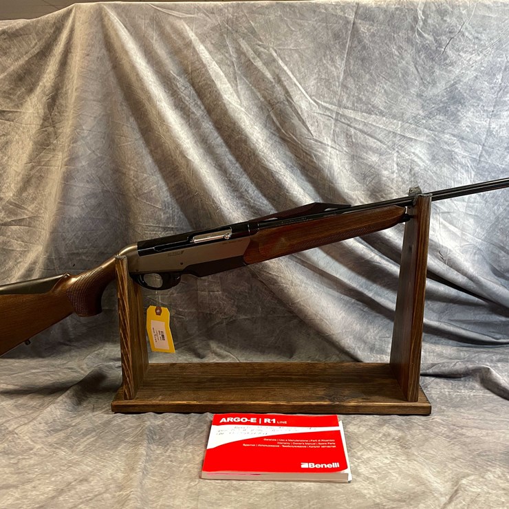 #10077 • Benelli R1-Pro, 30-06 SPRG Semi-Auto Rifle, SN: BB139828E17