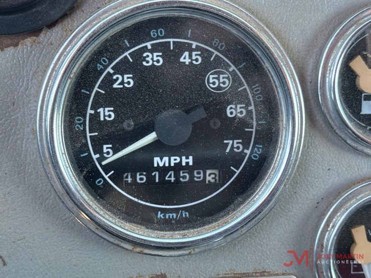 1994-ford-l9000-image-17