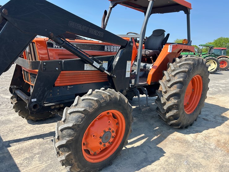 kubota-m7950-image-11