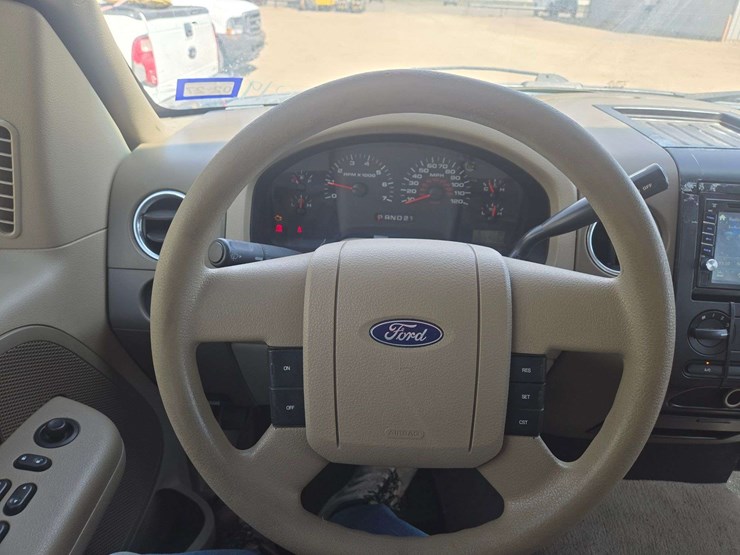 2006-ford-f150-xlt-image-17