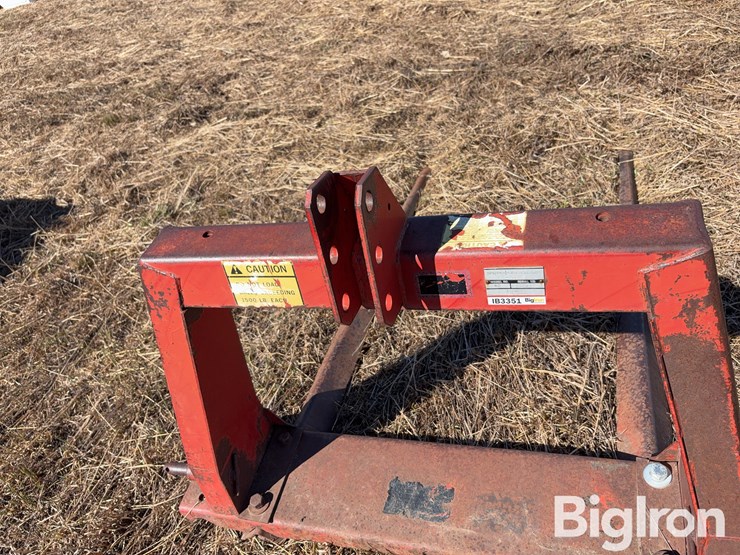 new-holland-80-image-13