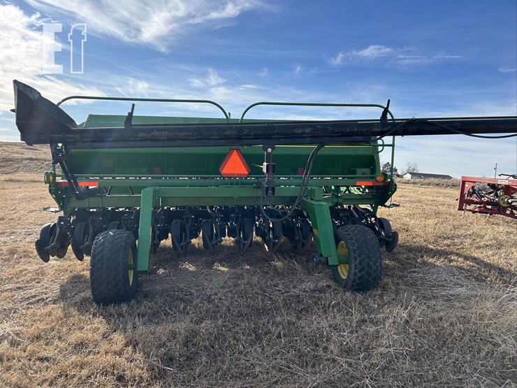 2004-john-deere-1590-image-4