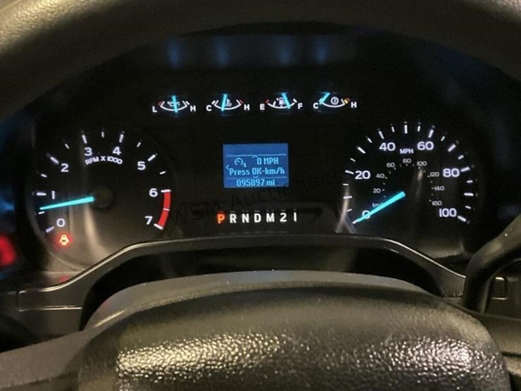 2017-ford-f350-image-18