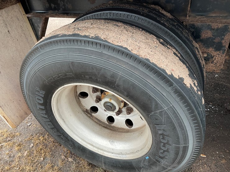 #290-•-2005-great-lakes-(3)-axle-pup-trailer-(has-mi-title)-(marenisco,-mi)-image-32