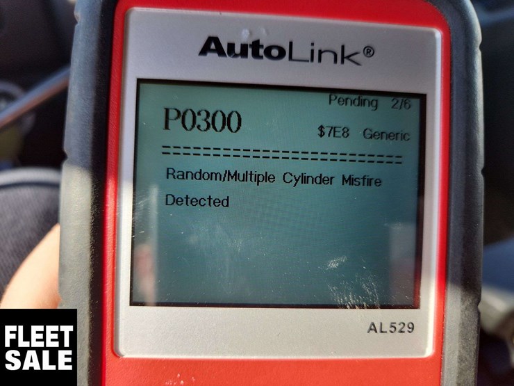 2019-ram-1500-classic-image-28