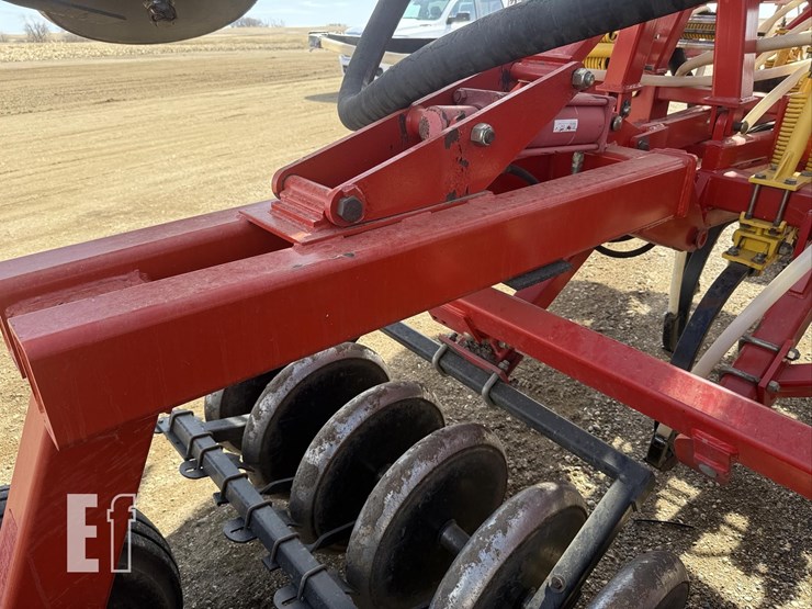 2007-bourgault-5710-image-92