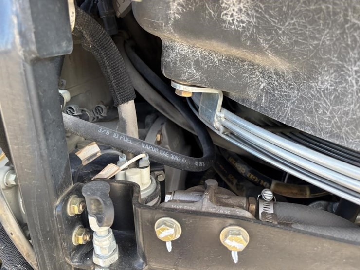 2017-jlg-g5-18a-image-47