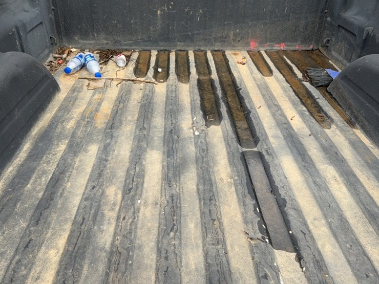 2002-chevrolet-2500-image-9