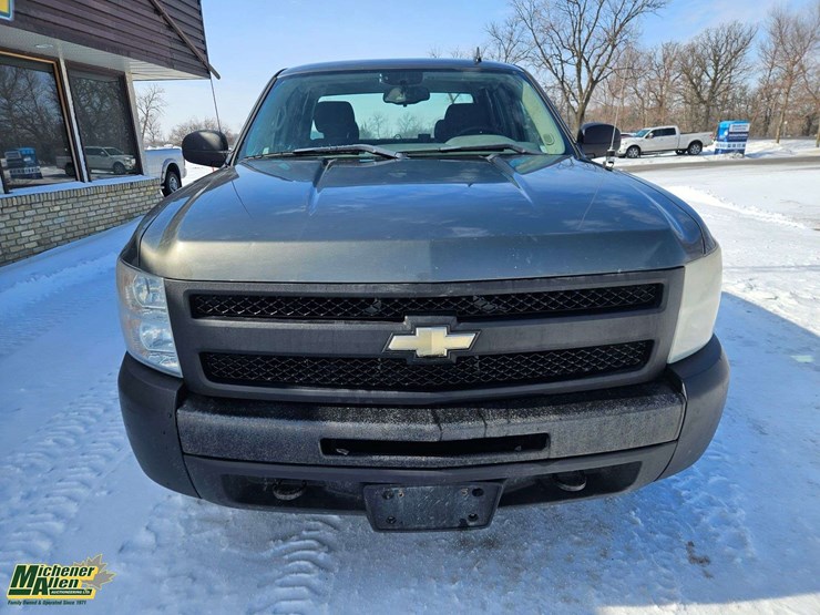 2011-chevrolet-silverado-1500-image-7