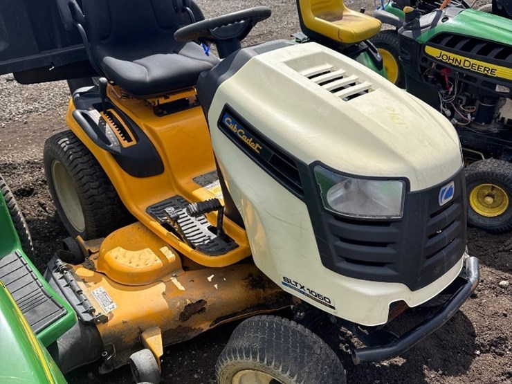 cub-cadet-sltx1050-image-3