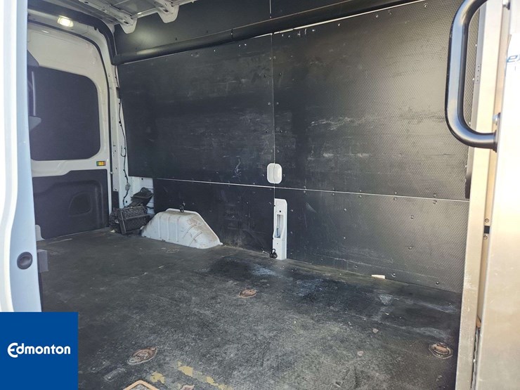 2018-ford-transit-image-18