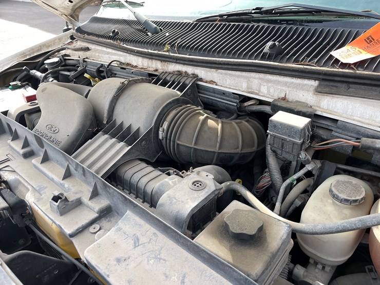 2008-ford-e350-image-9