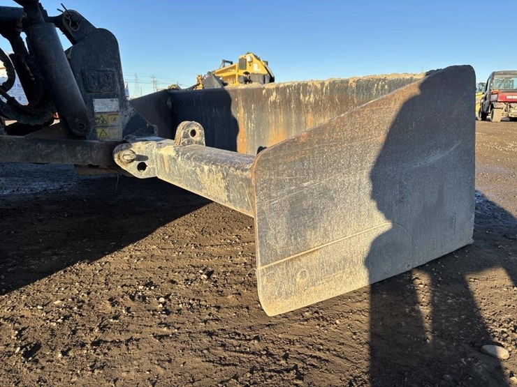 caterpillar-415f2-il-image-20