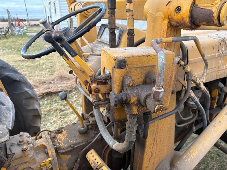 ford-tractor-image-12