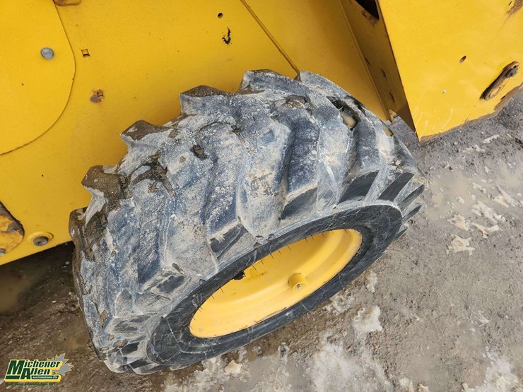 caterpillar-262d3-image-26