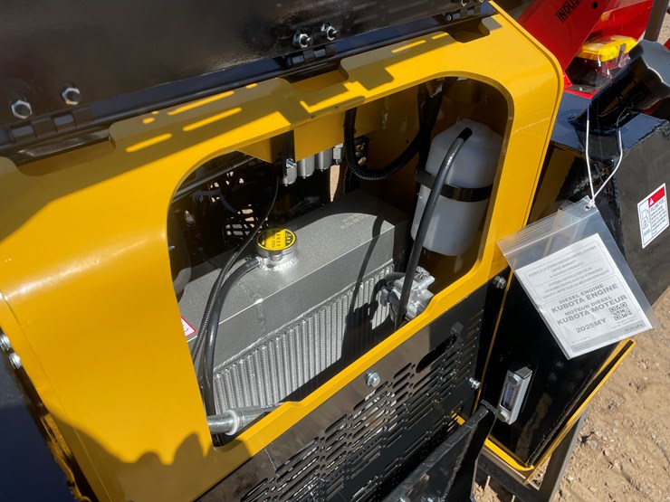 #374-•-unused-2026-cfg-skid-steer-loader-(princeton,-mn)-image-18