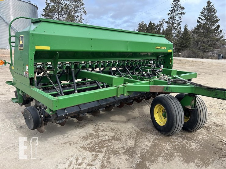 john-deere-1560-image-1