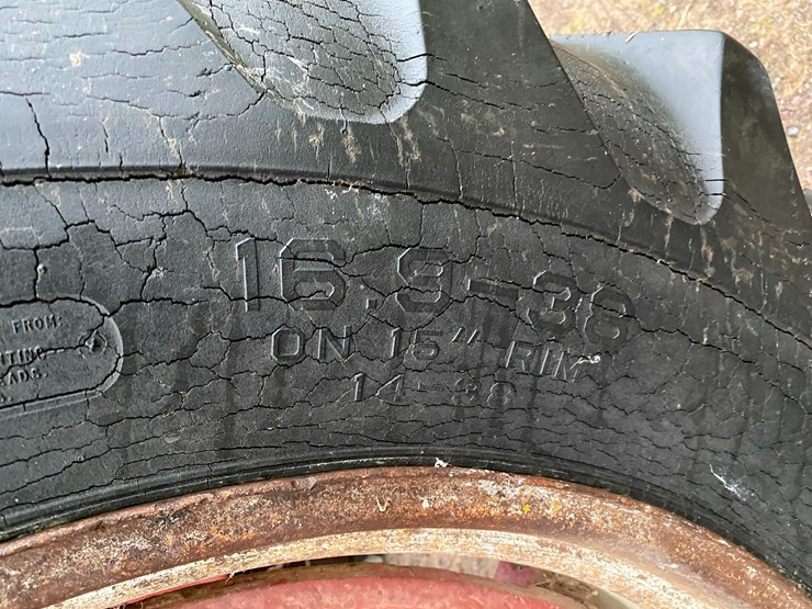 1976-international-686-image-20