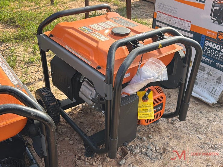 new/unused-generac-gp6500-portable-generator-image-1
