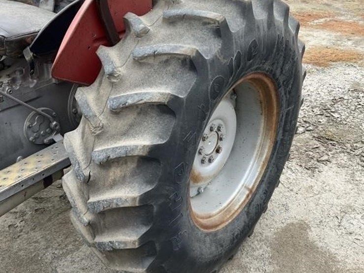 massey-ferguson-230-image-15