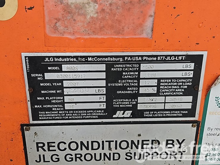 2007-jlg-800s-image-22