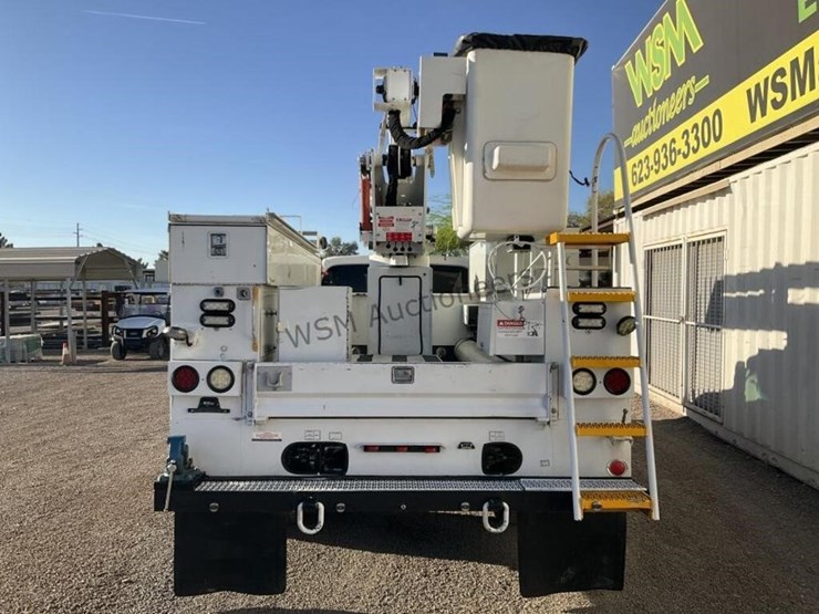 2015-ford-f550-image-6