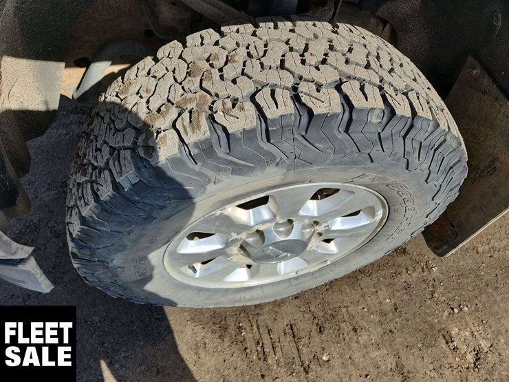 2015-gmc-sierra-2500hd-image-30