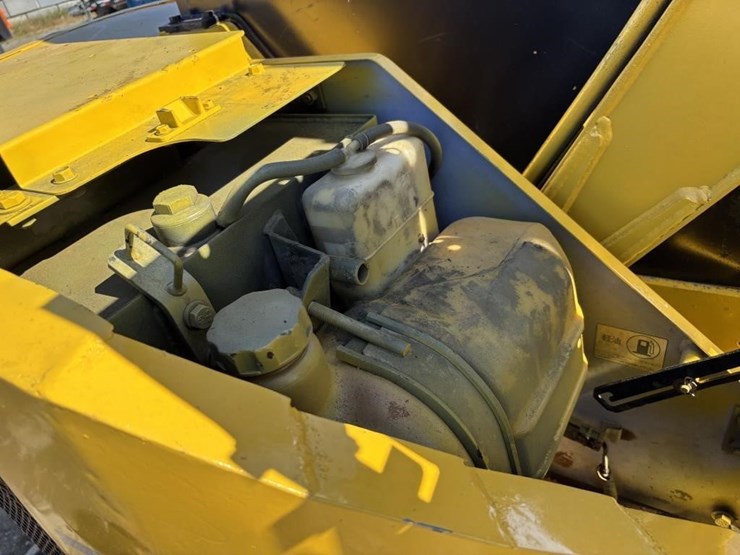 komatsu-pc28uu-2-image-32