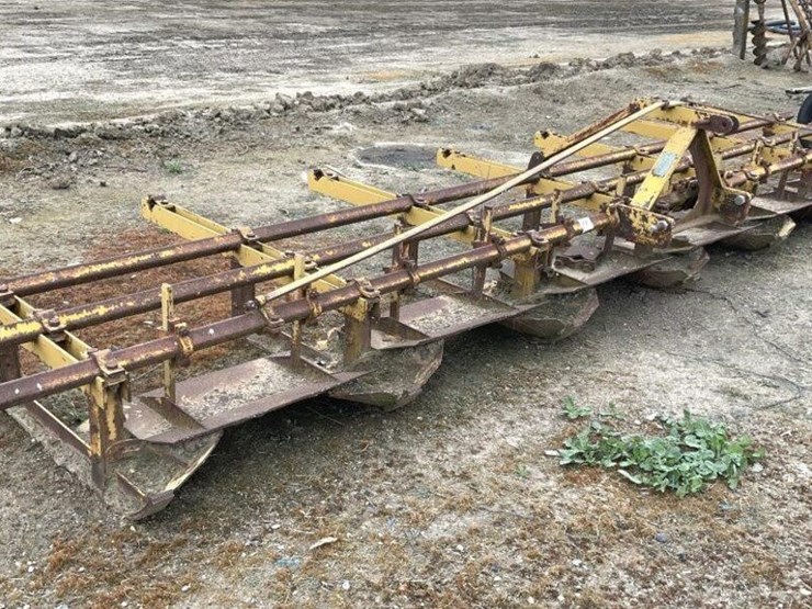 marvin-3-pt-6-row-30"-bed-shaper-image-1