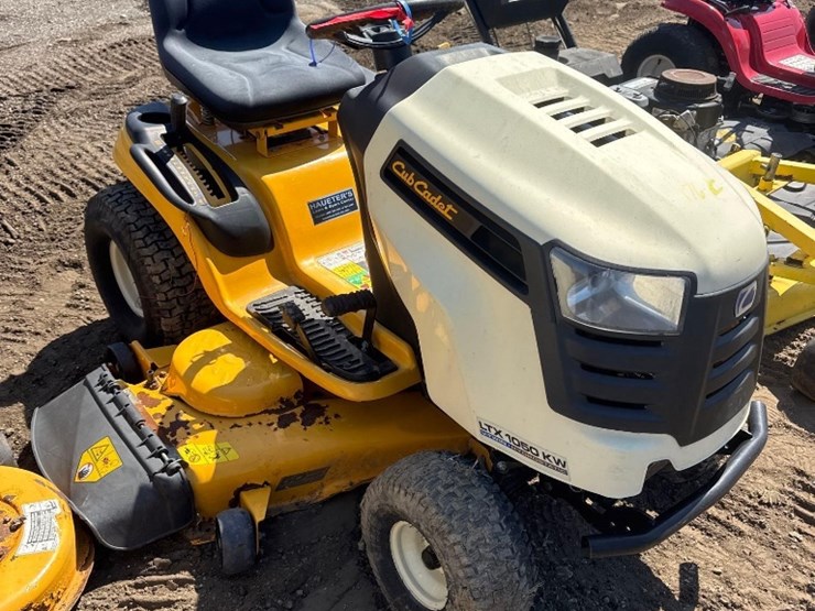cub-cadet-ltx1050kw-image-3