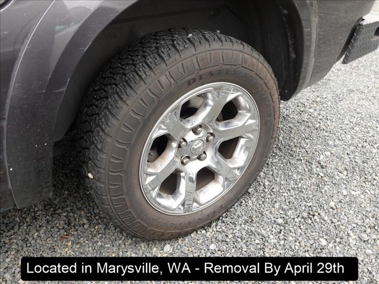 2016-dodge-1500-image-15