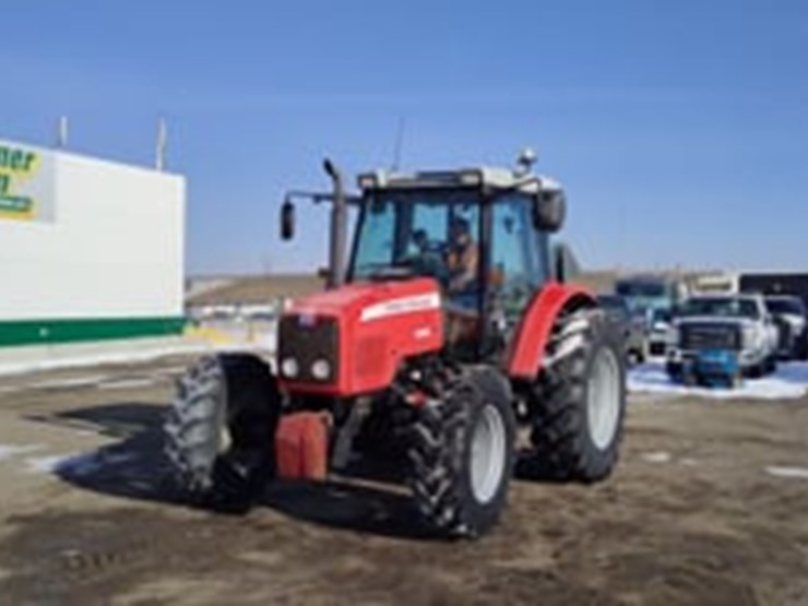 2007-massey-ferguson-4-image-5