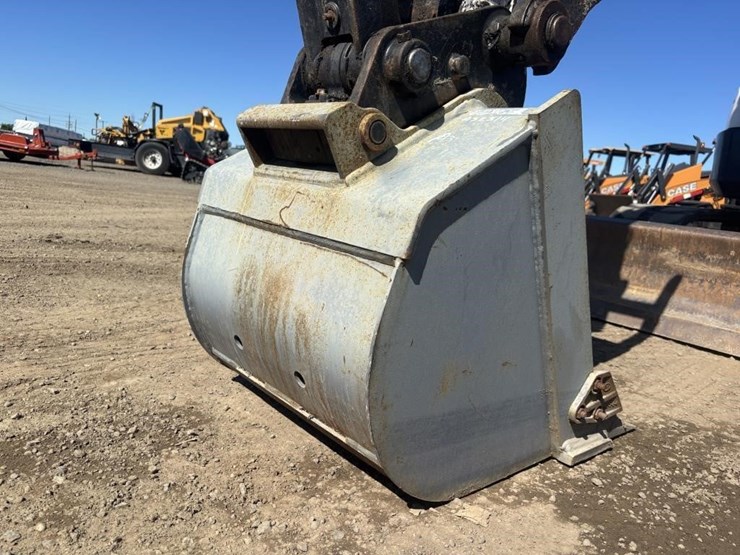 2019-bobcat-e50-image-13