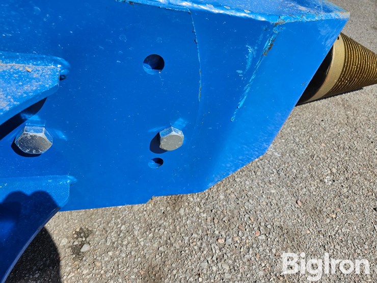 2026-massey-ferguson-730-image-13