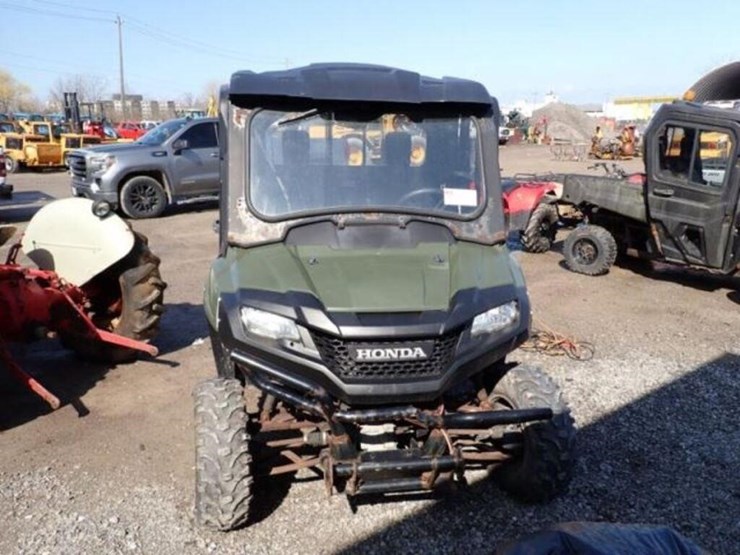 2016-pioneer-4x4-image-2