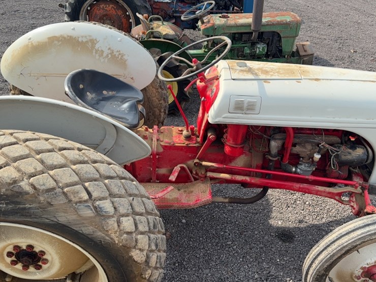 ford-tractor-image-5