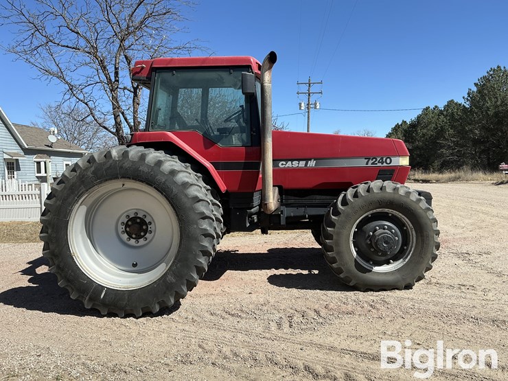 1995-case-ih-7240-image-4