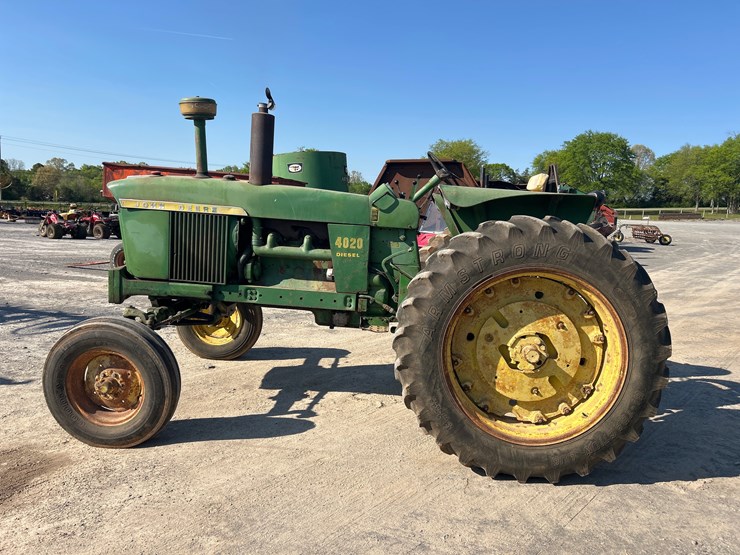 john-deere-4020-image-2